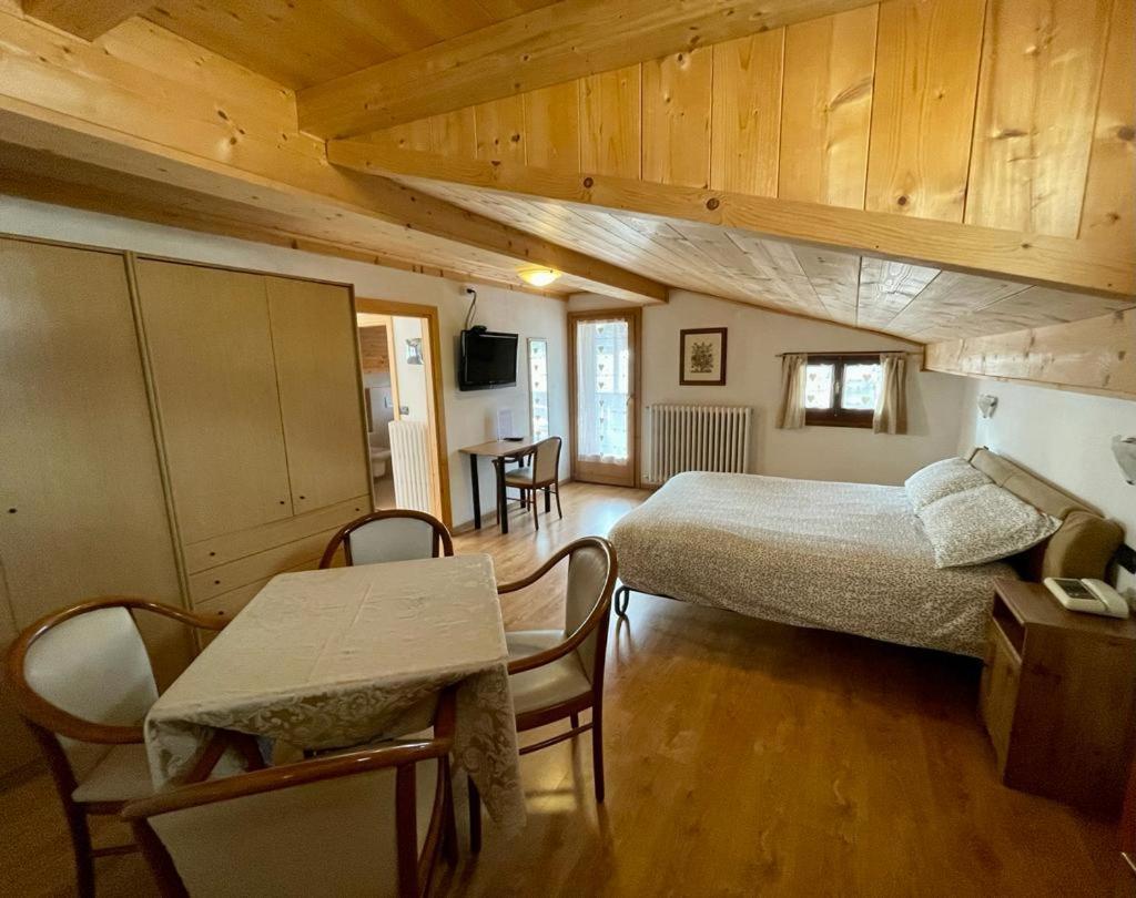 Ambassador Rooms In Bormio, Solo Camera Senza Colazione Buitenkant foto
