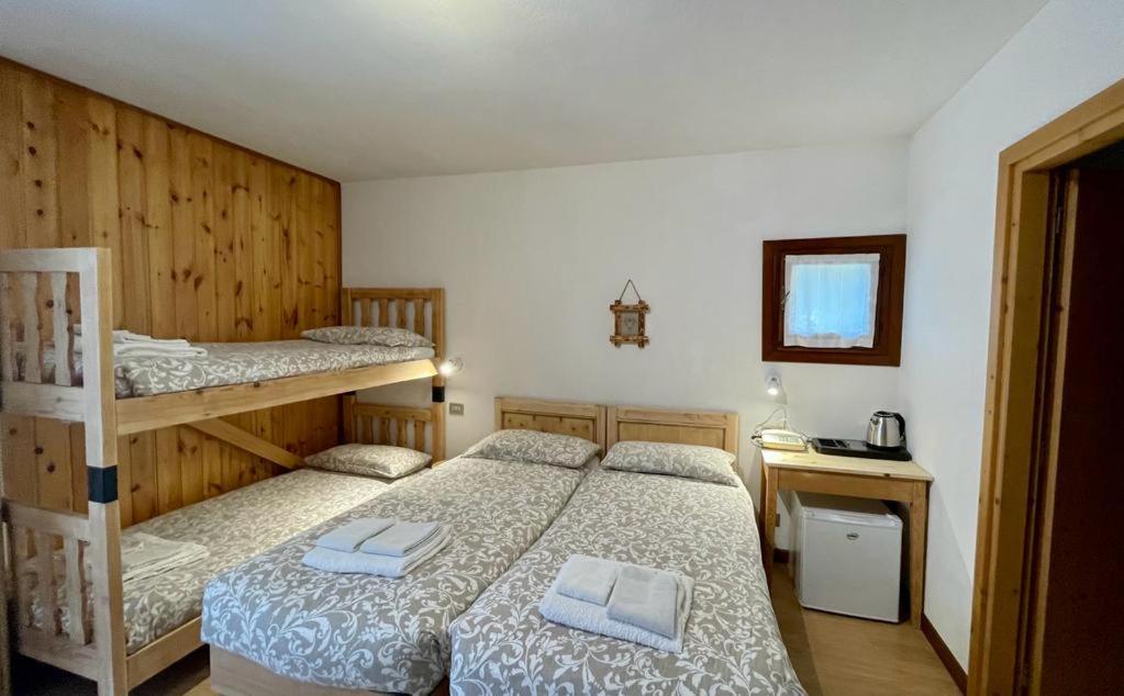 Ambassador Rooms In Bormio, Solo Camera Senza Colazione Buitenkant foto